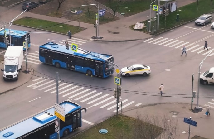 Авария с участием автобуса произошла на Краснодонской